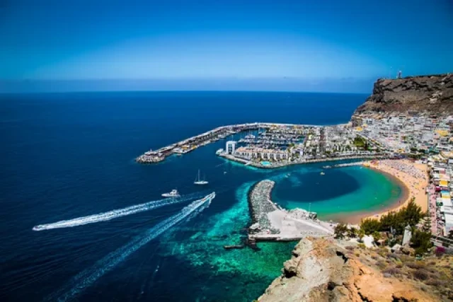 tailor made cruise holidays | Cruise holidays | Travel Agency | traveltrek.co.uk